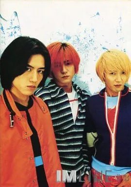 IcemanFan_typeD's tweet photo. Iceman「Edge of the season」リリース 29周年！！！
ピアノの音が最高！
カップリング曲のNartic Boyもめっちゃ好き。
PVはロスで撮ったが諸事情で没、、、
だけどPVも好き
浅倉大介氏曰く逆さ吊りはキツかったと語っておられた。（何故か浅倉氏だけ試し吊りさせられた。） https://t.co/HhvN7XnB7l