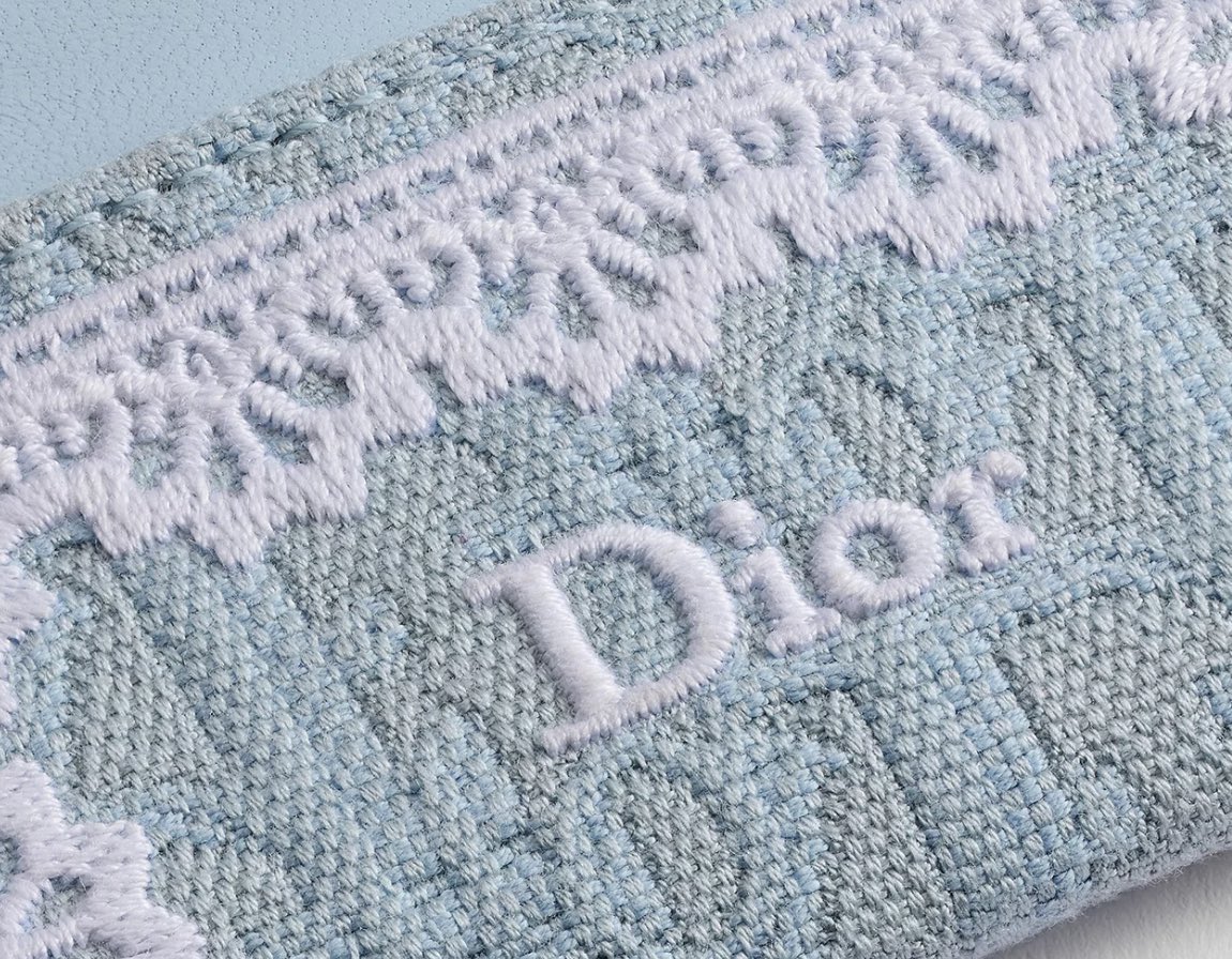 디올 카드지갑 이쁘다