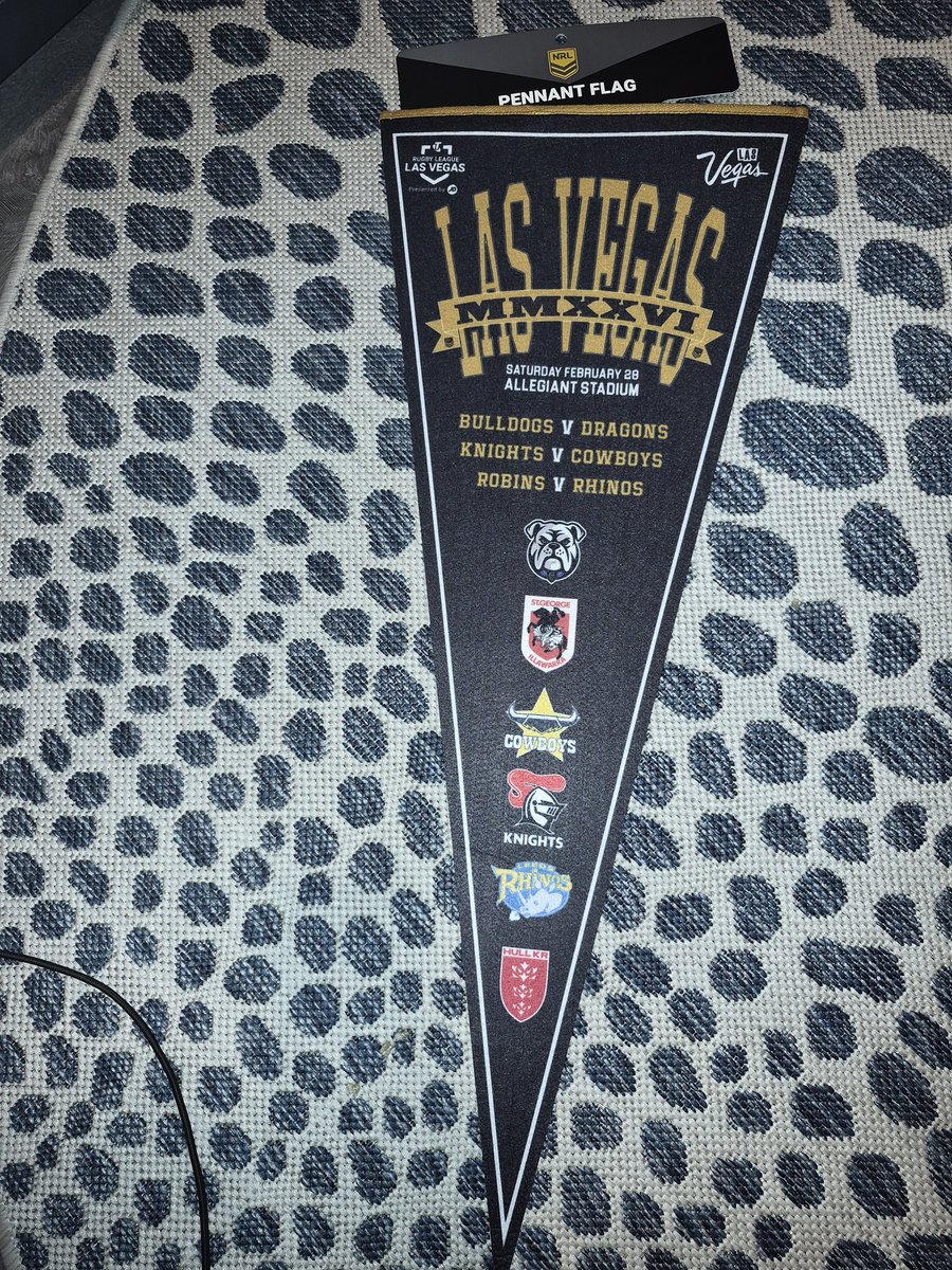 Tiinnaa97 tweet media