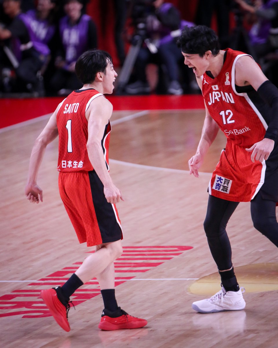 go_jets_haru2's tweet photo. Winー🇯🇵!
たくみんのスリー最高すぎたー!
#akatsukifive https://t.co/Q7t7RdJcre