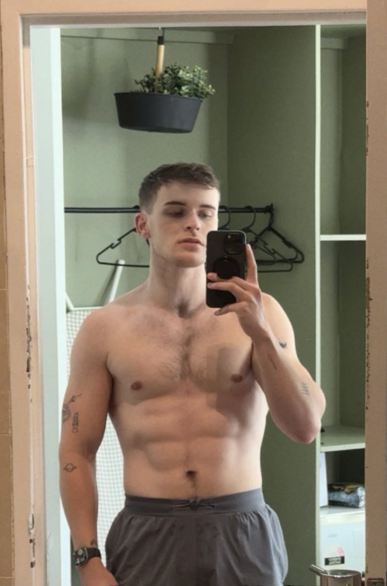 josh 📉 tweet media