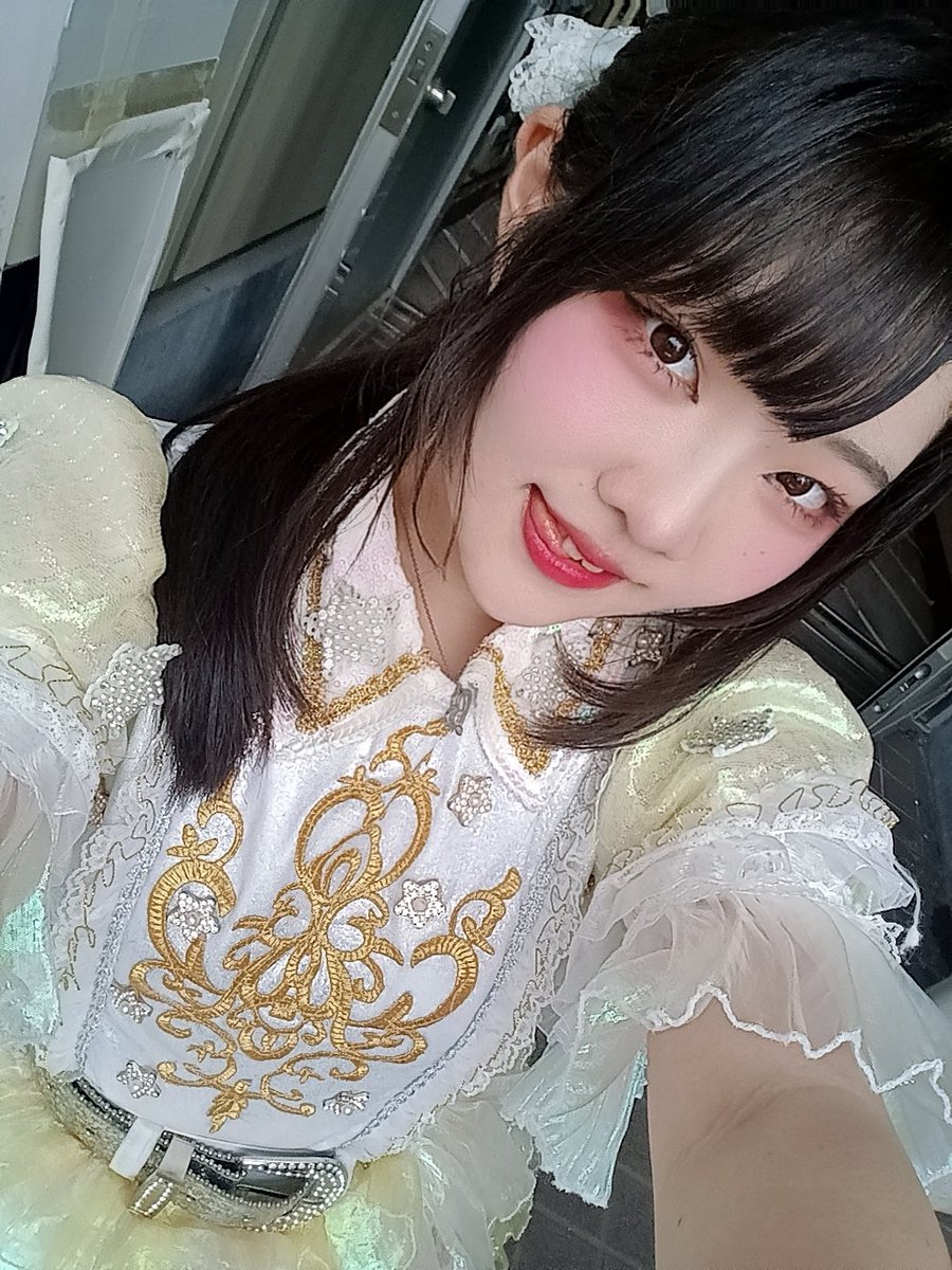 🎀アイドルコミッティーin Kagosima🎀

2部もありがとうございました！
たくさん盛り上がってくれて本当にうれしかった！

ポニーテールどうだったかな？💕
崩れなくてよかったぁ…

この後のグッズ販売でいっしょに写真撮ろーね！💪🏻
 #山下乃愛 #鹿児島  #アイドル