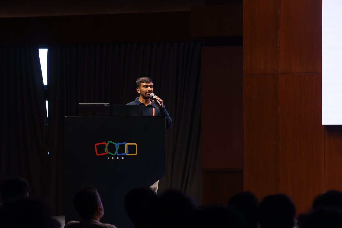 sabesh 📟 tweet media