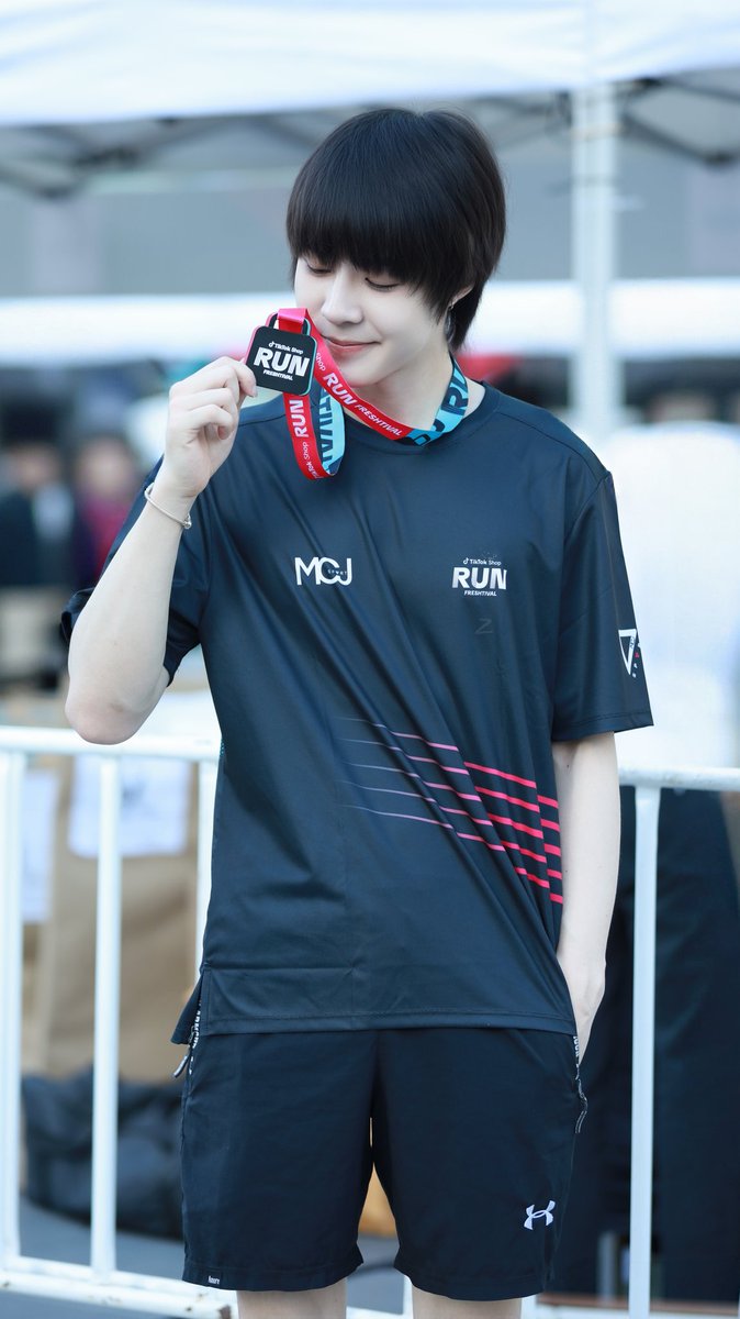 zushixzushi's tweet photo. 🏅📸🏅

#nneel #ถ้วยฟู
@nneel_kw https://t.co/tLEpI6PPIf