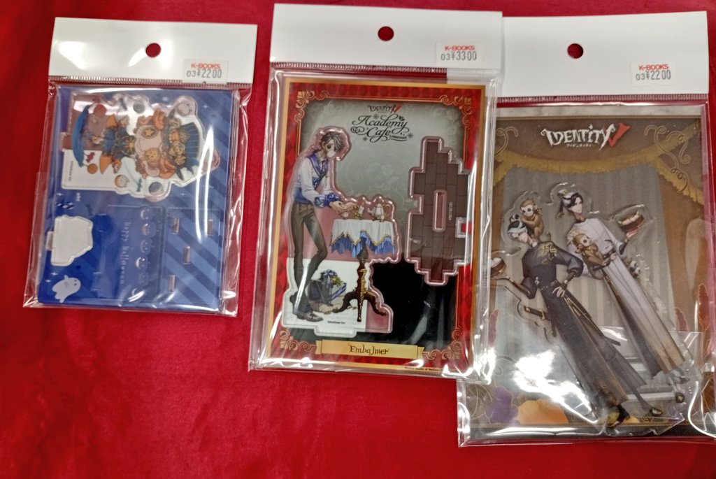 入荷情報】 第五人格 バトラーズカフェ アクリルスタンド 黄衣の王