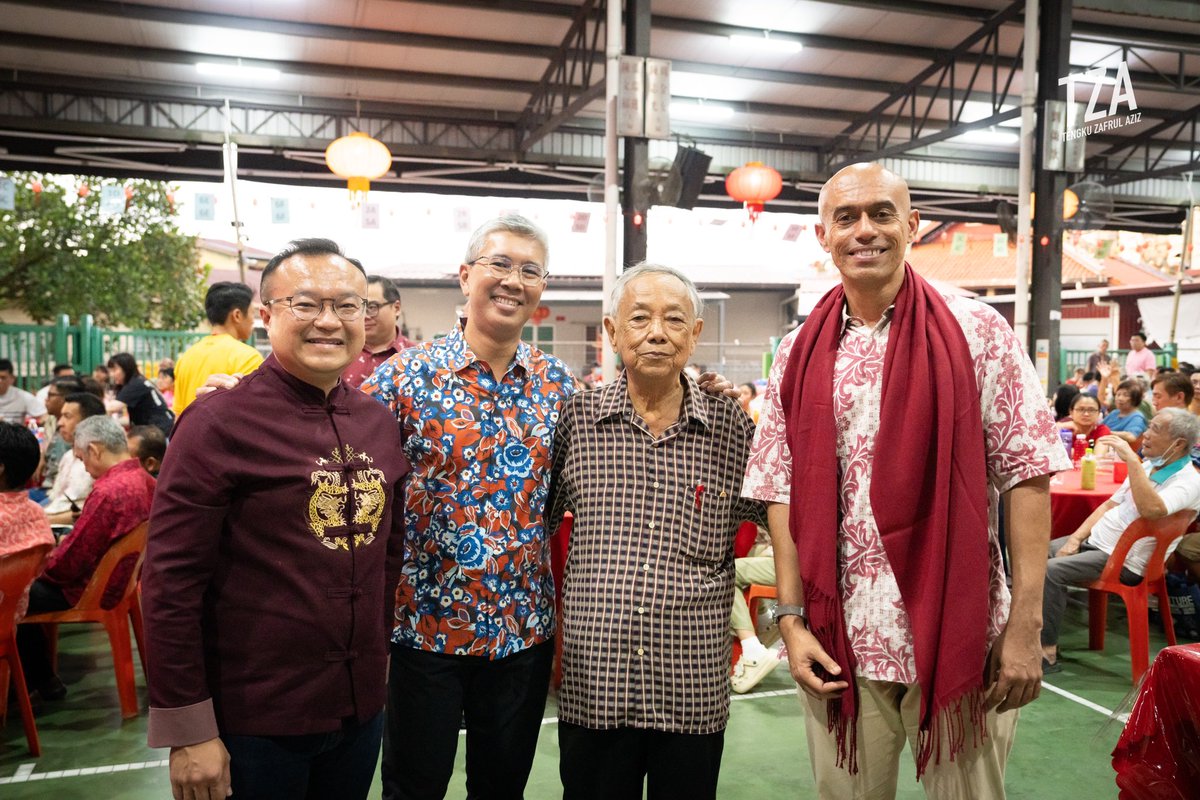 tzafrul_aziz's tweet image. Buka puasa kali ni… bukan biasa-biasa. Siap ada “yee sang” sekali 😄🥢✨

Alhamdulillah dapat bersama komuniti di Majlis CNY Perpaduan Ampang.

Turut hadir YB Yew Jia Haur dan YB Altimet.

Perpaduan hidup dalam komuniti.

#TZA #Perpaduan #CNY #Ramadan2026