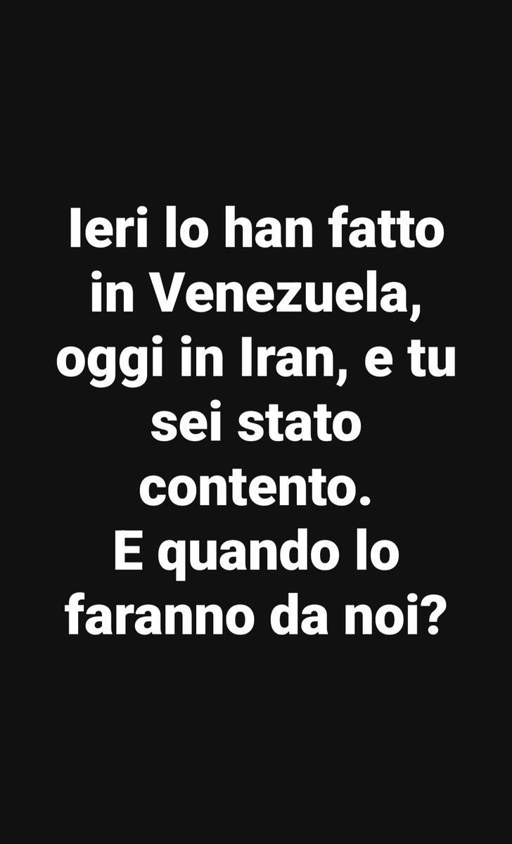 La prima manina tweet media