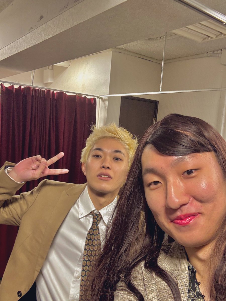 TacetKenta's tweet photo. アカランドセルの中田さんに声かけたら、写真とろーよって！面白さは普通だけど��しかったー！応援しててよかったぁ✨
#コムディアンズ https://t.co/SjTJpk83TS