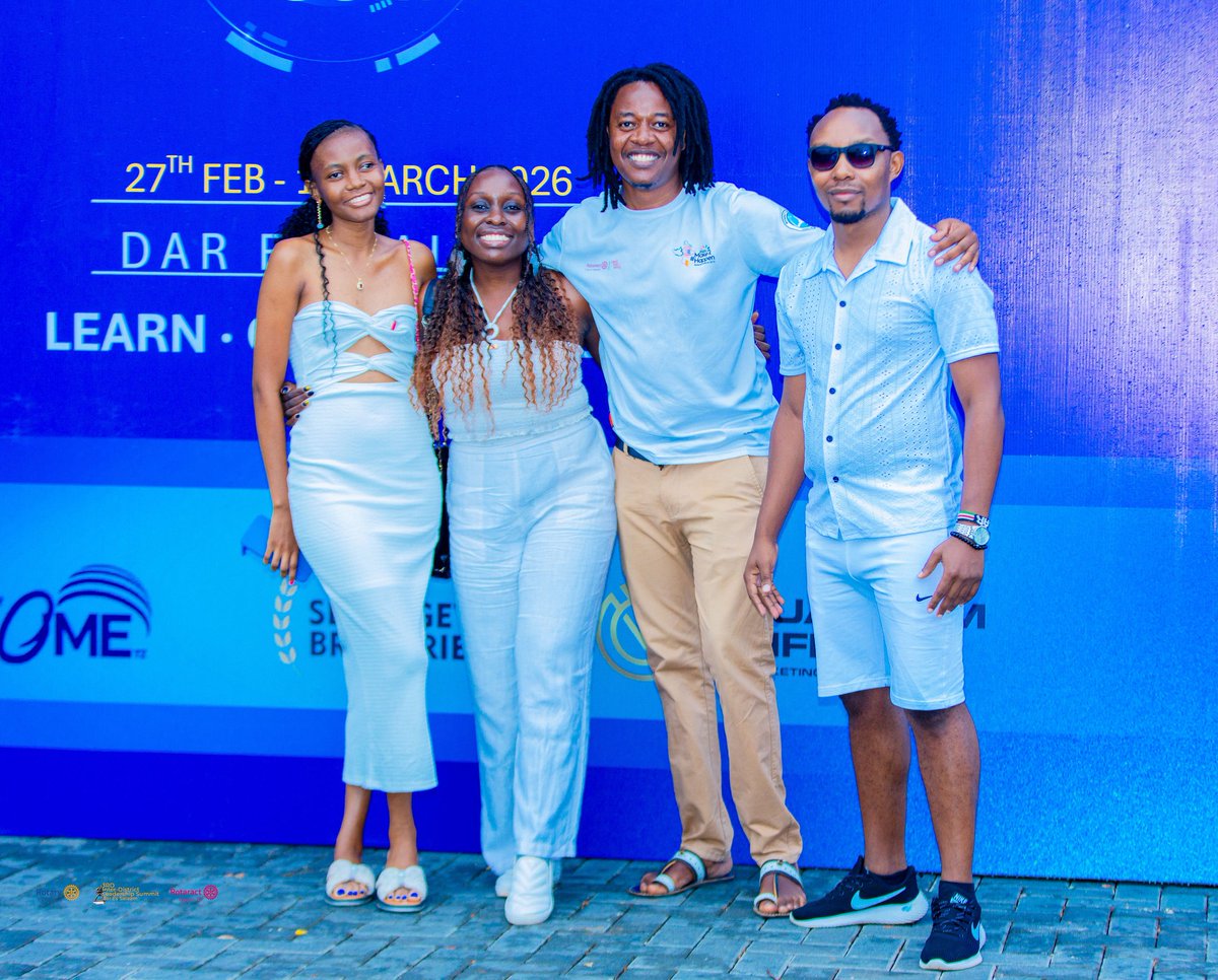 RotaryDistrict9214 tweet media