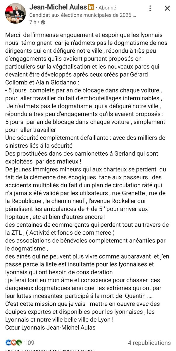 vivrelyon2's tweet photo. Jean-Michel Aulas, version brut, sans le filtre de ses conseillers 😬

Des fautes à tout-va 😱

Des fake news à tout-va 😵

Aulas est-il aujourd'hui le premier anti-ambassadeur de la ville de Lyon avec ses critiques caricaturales fortement relayées ? https://t.co/t7ADBbsmTs