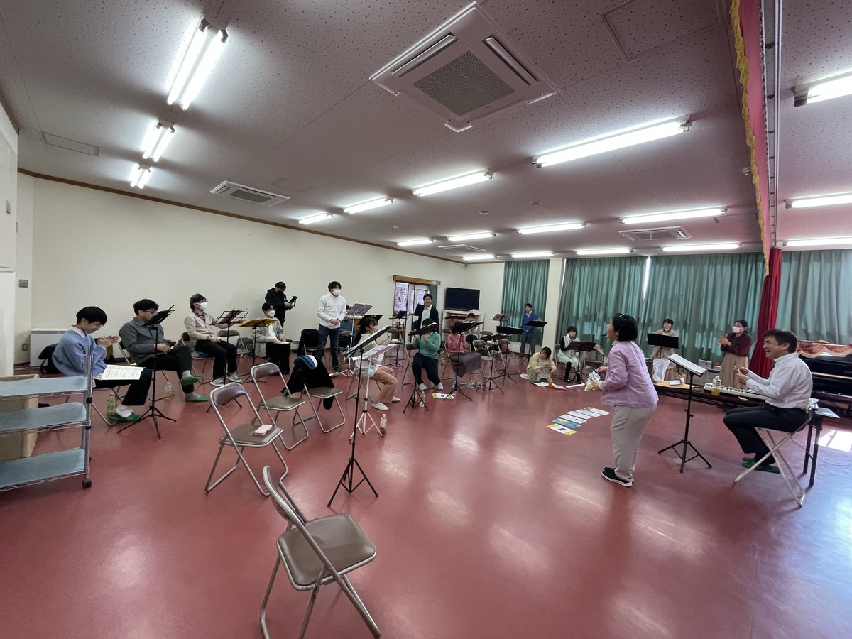 ensemble_est's tweet photo. いまから津市民合唱祭！
わたしたちは40番、もうすぐ本番です！ https://t.co/0XmMCsbFtF