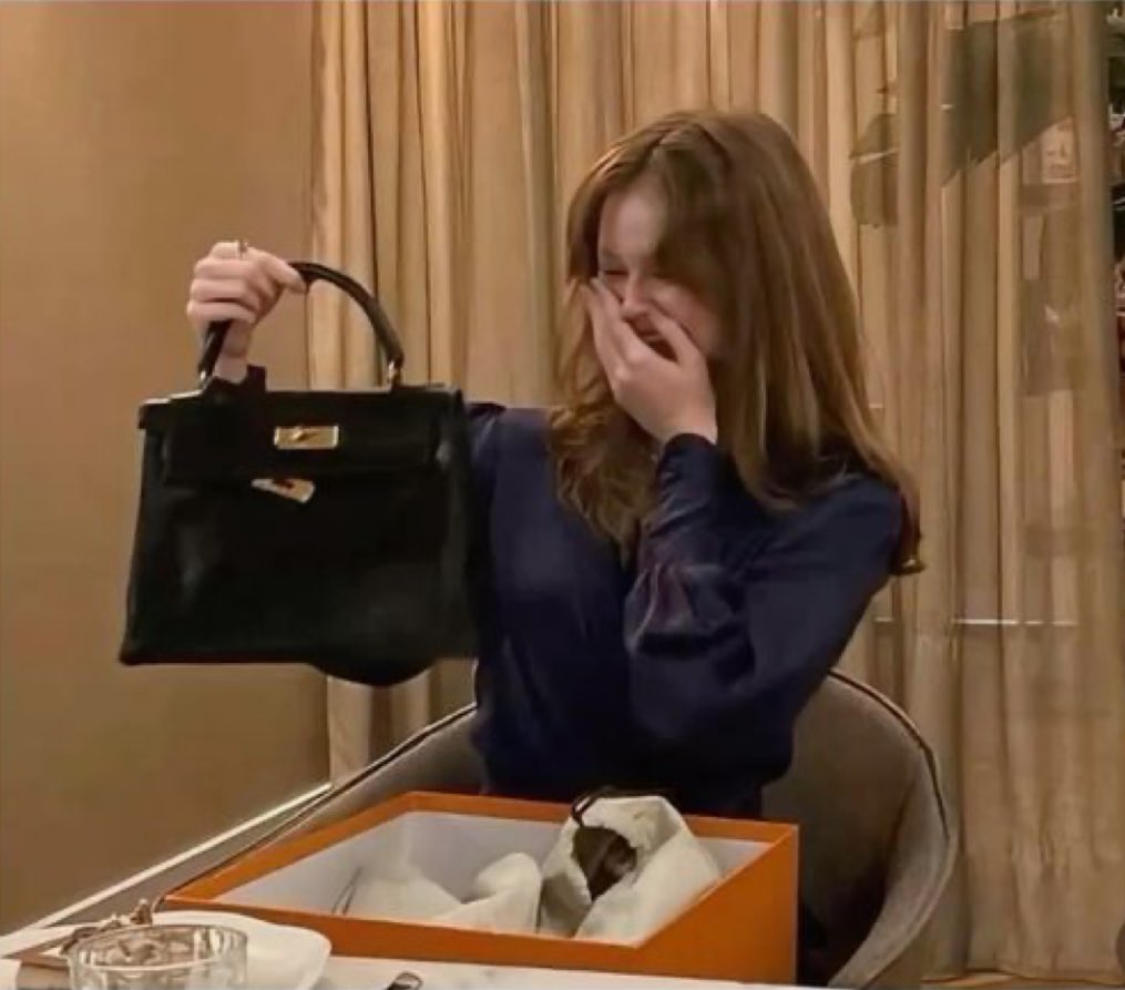 POV: Me unboxing the gift I’ve sent to myself: