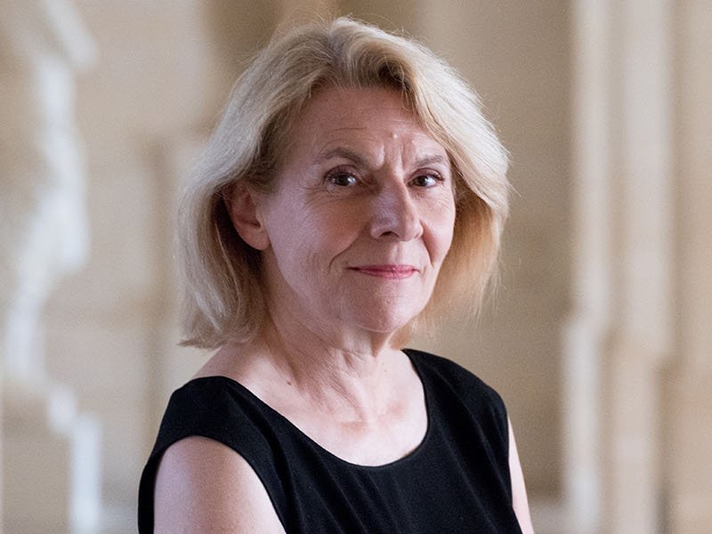 x.com/i/status/20277…

Nous ne devons plus accepter tous ces pédophiles que Macron place au plus haut sommet de l'état !

Catherine Pégard, ministre de la culture qui vient  d'être nommée organisait avec C. Lang une visite du château de Versailles pour Epstein et ses invités...