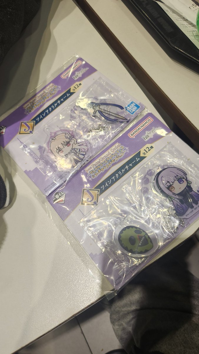 아이테루 tweet media