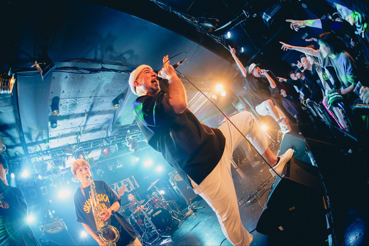 Zephyren_'s tweet photo. 【ZEPHYREN Presents A.V.E.S.T project vol.19】

LIVE PHOTO📸
2025.3.1(Sun)

Spotify O-Crest
skaskaskaclub
@skaskaskaclub 

Photo by 日和
@hi___came

#AVEST 
#アベスト
#skaskaskaclub https://t.co/aD5cFbD7Ns