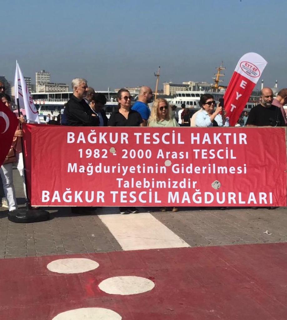 #bağkurtescilhakkımız #ÇözerseTeskÇözer <a href="/tcbestepe/">T.C. Cumhurbaşkanlığı</a> <a href="/dbdevletbahceli/">Devlet Bahçeli</a> <a href="/TBMMGenelKurulu/">TBMM Genel Kurulu</a> <a href="/herkesicinCHP/">CHP 🇹🇷</a> <a href="/B_Palandoken/">Bendevi Palandöken</a> <a href="/tknmuharrem/">Muharrem Tekin</a>