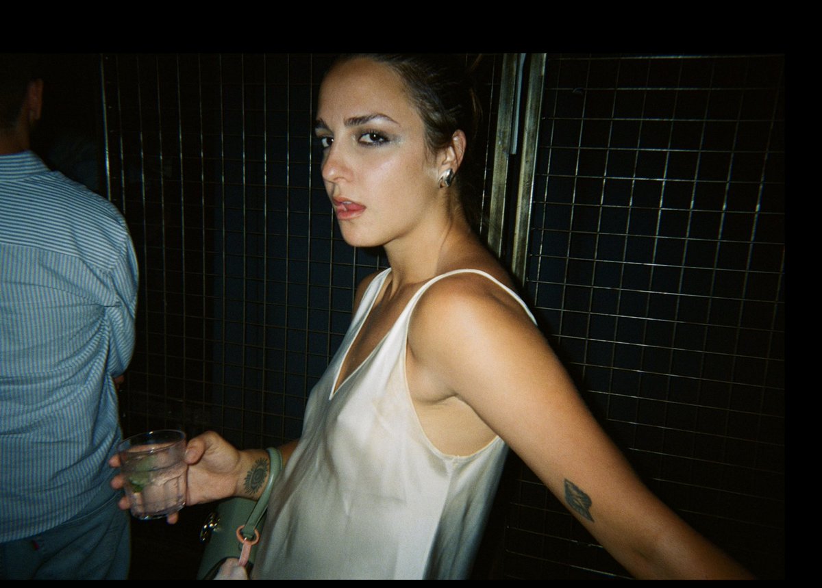 s a r a h | s o r l i e tweet media