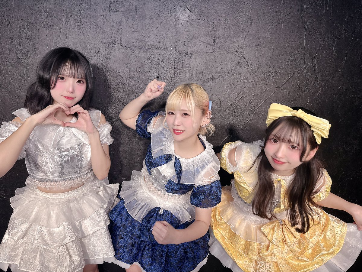 衣装交換ライブありがとうございました🫶 私何色でも似合う気がする