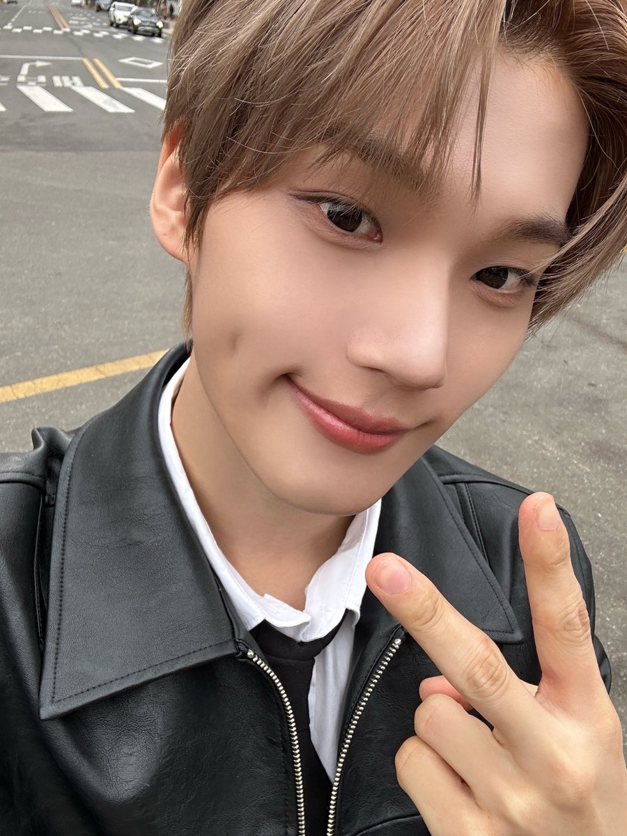 📷] 260301 HANBIN DAY Photo Dump #EVNNE #이븐 #박한빈 #PARKHANBIN