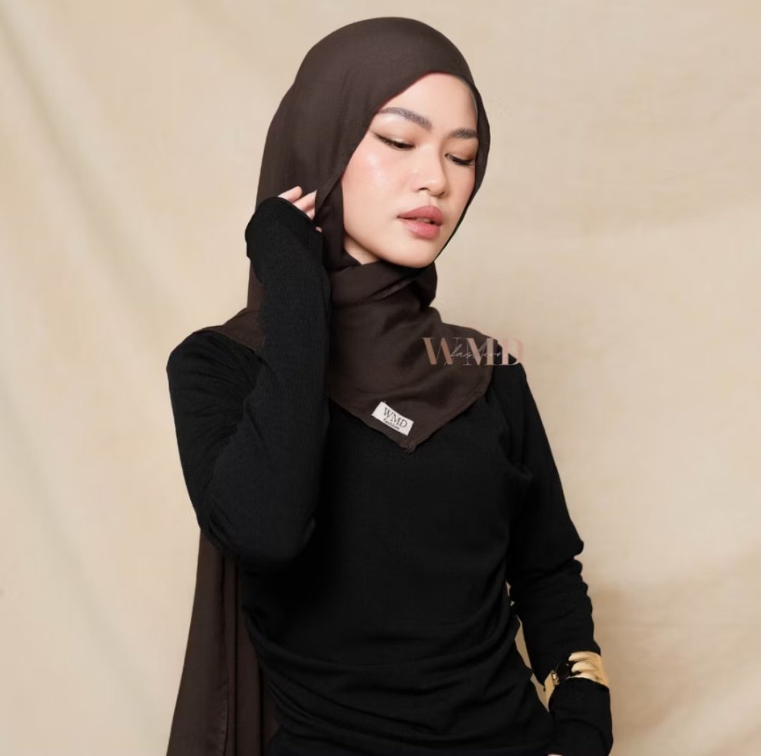 A | mention after dm pls tweet media