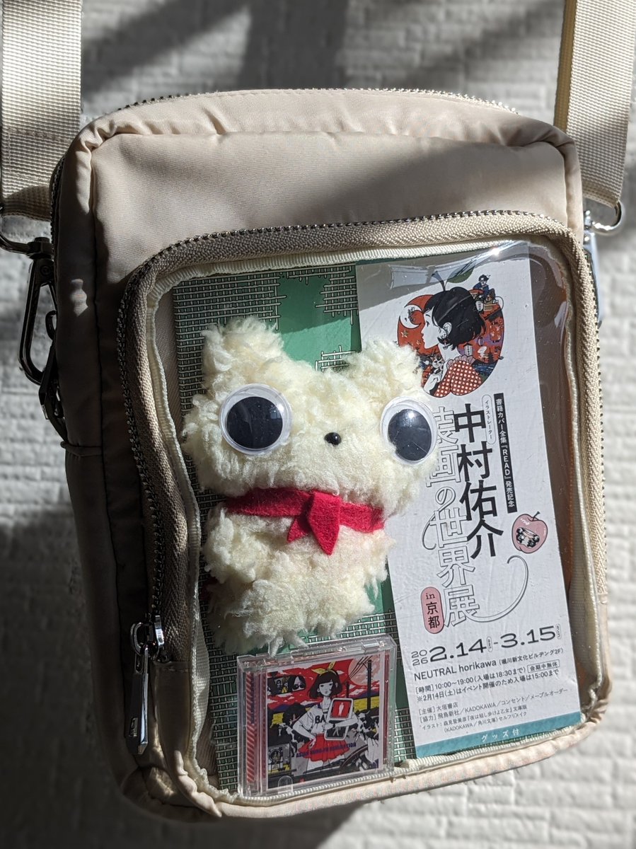 グッズ付チケット¥1800（完売済）で入場しトートと缶バッジいただき