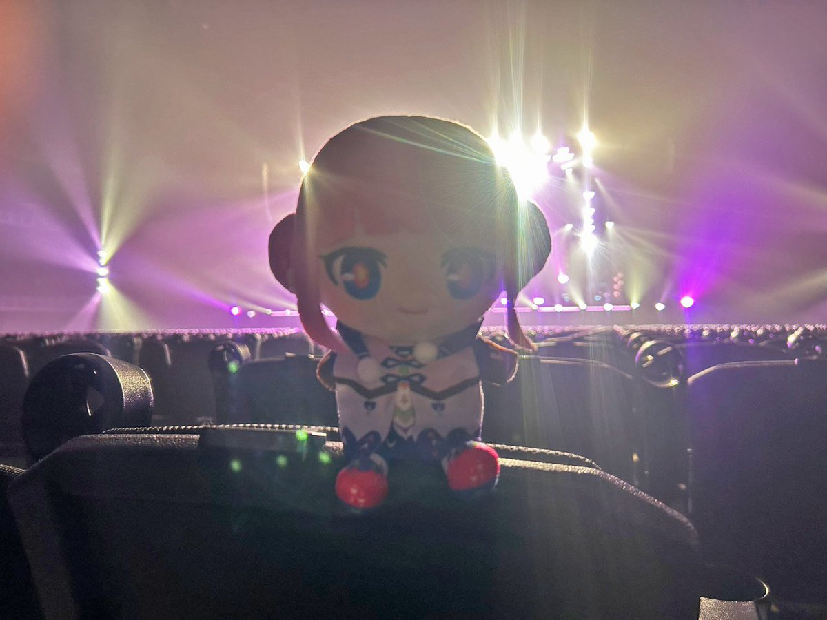 #KAF 5th ONE MAN
Starting Soon
￣￣￣￣￣￣￣￣￣￣
Experience a return to KAF’s beginnings, and see how her journey continues to expand into new possibilities.

■ Real-time streaming (with archive)
zan-live.com/live/detail/10…

■ Free opening stream on YouTube