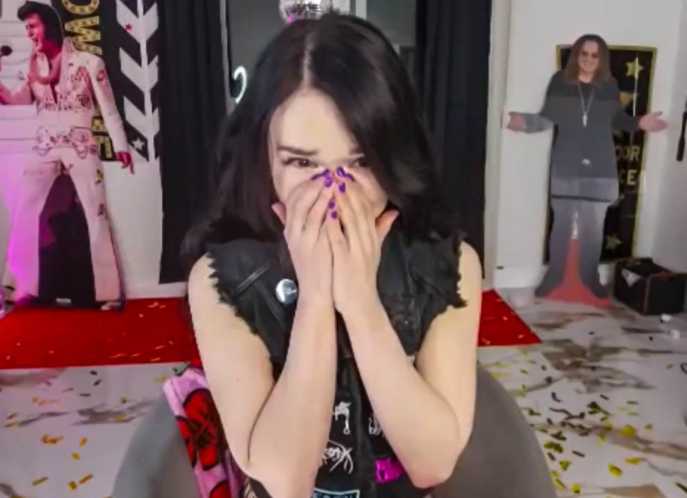 MyFreeCams.com 🌴💚 tweet media