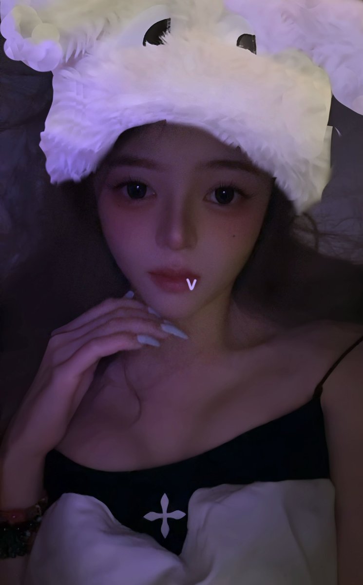 AAAAbiggg's tweet photo. @LateashaByrd3 我家极品骚狗小女友 人瘦奶子还大 最重要的是活好 会各种姿势服侍你们 你们看这性感的小身材和骚屁股不想操吗 欢迎帅哥大几把来报名给我的小娇妻下种 https://t.co/crCGlJ1tTJ