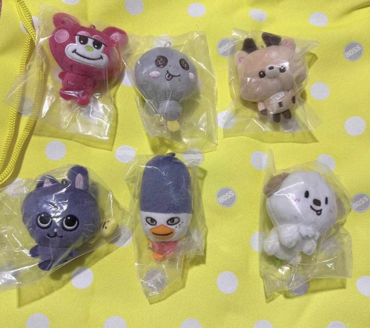 wonbinhaul's tweet photo. wts lfb ph riize ✦ #wonbinhaulclaims 

riize boss riize md shanghai impossible 8cm doll b5

⊹ ₱470 ea all-in + lsf
⊹ payo / 50% nrdp, rembal 4 days
⊹ feta upon shipout to ph https://t.co/kCTMnnO6Kj