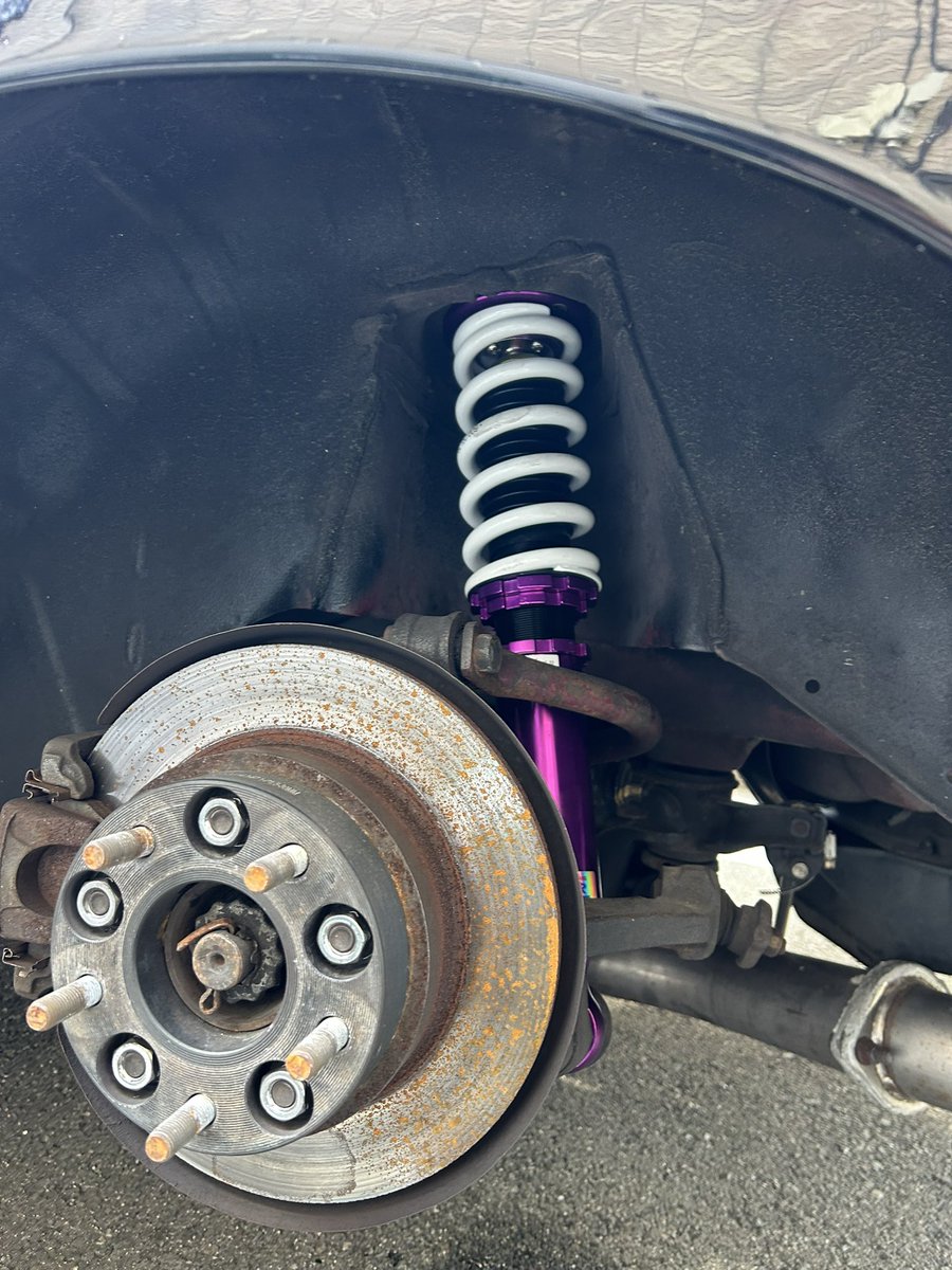 抜けまくりStance車高調からD-MAXへ
新品の乗り心地良すぎる感動