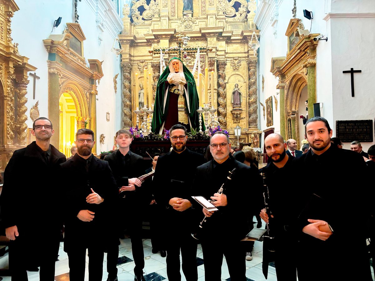 𝐋𝐎 𝐏𝐑𝐎𝐅𝐔𝐍𝐃𝐎 𝐍𝐎 𝐂𝐎𝐌𝐏𝐈𝐓𝐄: 𝐏𝐄𝐑𝐌𝐀𝐍𝐄𝐂𝐄
Siendo una fecha tan señalada para 𝐃𝐞 𝐏𝐫𝐨𝐟𝐮𝐧𝐝𝐢𝐬, pues se conmemoran 12 años desde nuestra fundación, hemos tenido el honor de ser partícipes (simultáneamente) en dos cultos de gran devoción. (Sigue)