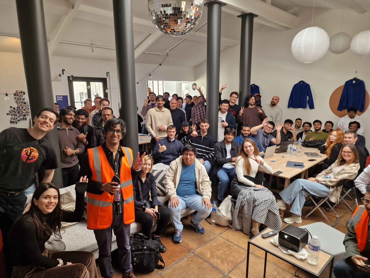 BinaryCoder's tweet photo. We are hacking with @Speechmatics and @AICollectiveCo, Teams locked in, prototypes alive, whiteboards looking like beautiful chaos! https://t.co/9PCQ9iGhDz