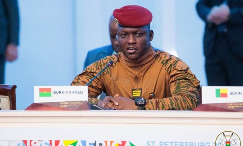 🇧🇫 Traoré warned of "Black Winter." Cold. Bloody. Deadly.

Since then:

🇻🇪 Maduro kidnapped.
🇮🇷 Khamenei killed.
🇷🇺 Putin targeted.
🇱🇾 Saif al-Islam Gaddafi killed.

Africans have one duty, PROTECT CAPTAIN IBRAHIM TRAORÉ, PROTECT THE  AES 🇲🇱🇳🇪🇧🇫