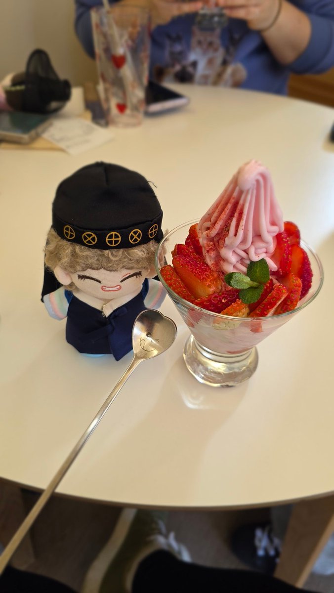 쪼꼬 tweet media