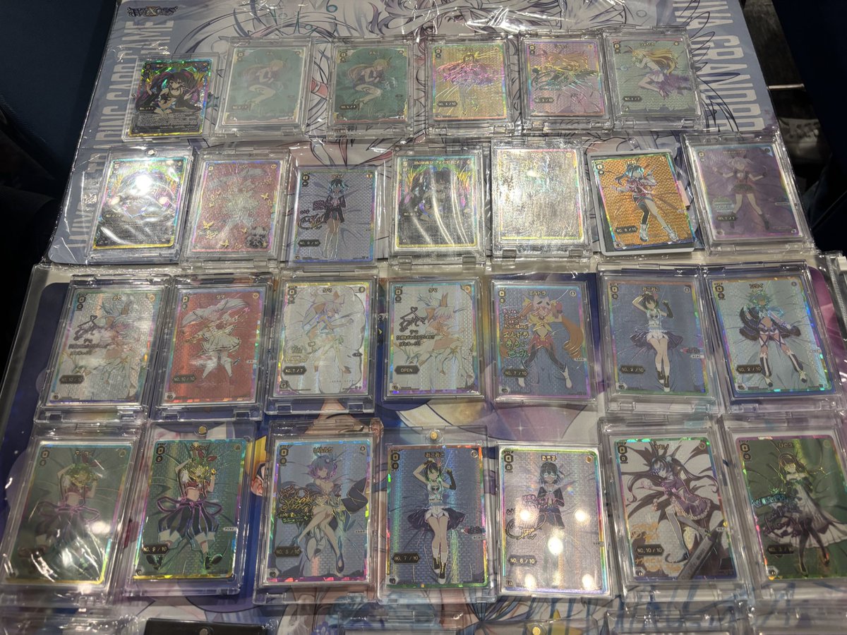 本日のシリアルオーナー会、ご参加ありがとうございました！

どんどん追加で集まってくるシリアル…
枚数に驚異を覚えました…笑

リゼやマキナなど、かなーり珍しい子たちが集まってくれました！

次は春にお会いいたしましょう！
お疲れ様でした！