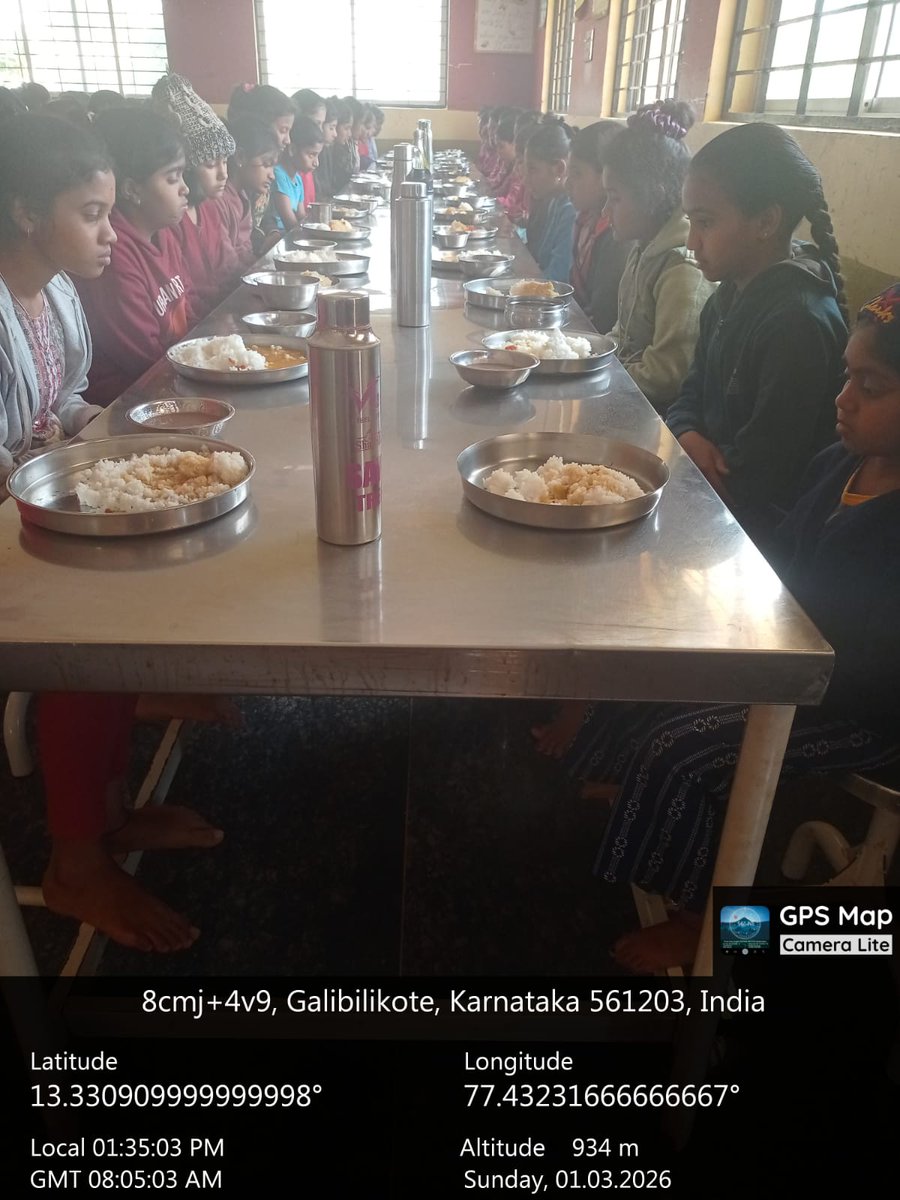 krcrs660's tweet photo. Today's Lunch for KRCRS MADESHWARA DODDABALLAPURA  #SocialAudit_SWDMeals #SocialWelfare_Karnataka https://t.co/2nZMoe2Wvr