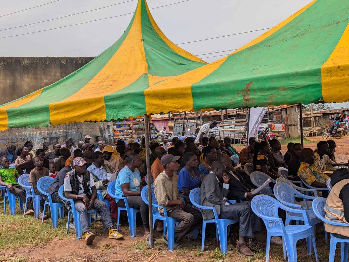 KeNHAKenya's tweet photo. Sensitization meetings were held at key centres along the corridor, including Mugunga, Naitiri, Nyange, Makutano, Pan Paper, and Shikendu. https://t.co/OU88aJML2g