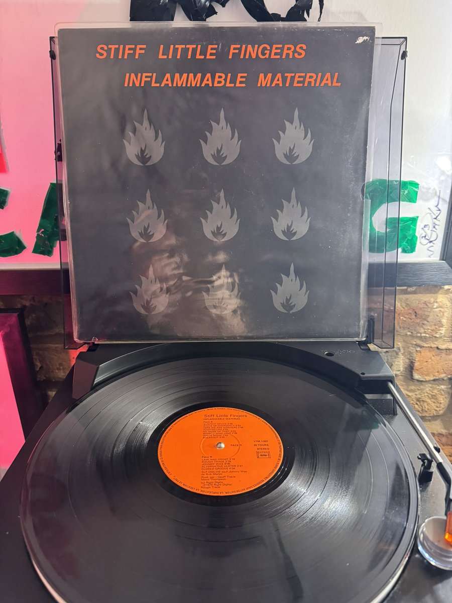 Lee Stevens tweet media