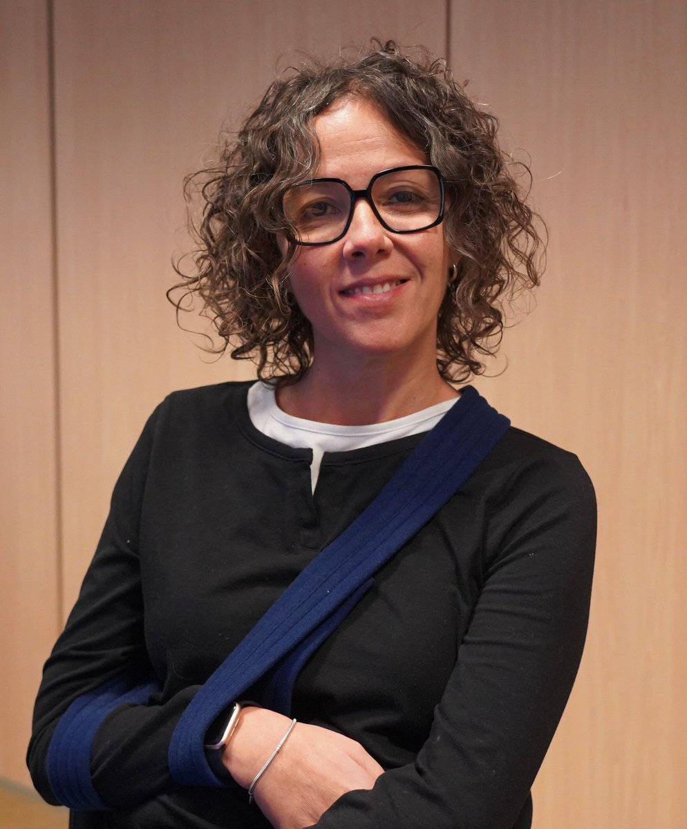 em_trana's tweet photo. Quan la meva dignitat es vegi prou afectada com per no tenir una vida digna, no en voldré més.

https://t.co/Yi4gbPrInS https://t.co/TkoPvxnYnP
