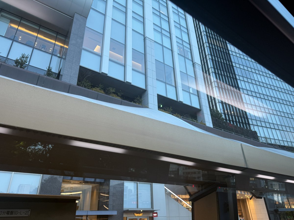 wyth(wythdom) tweet media