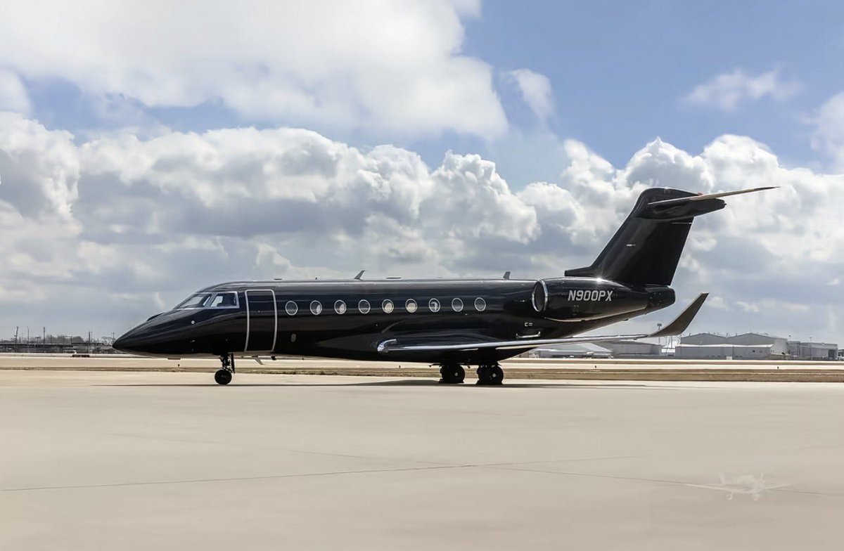 ComfortLolaa's tweet image. X can literally change your life 
First flight at 22🎉