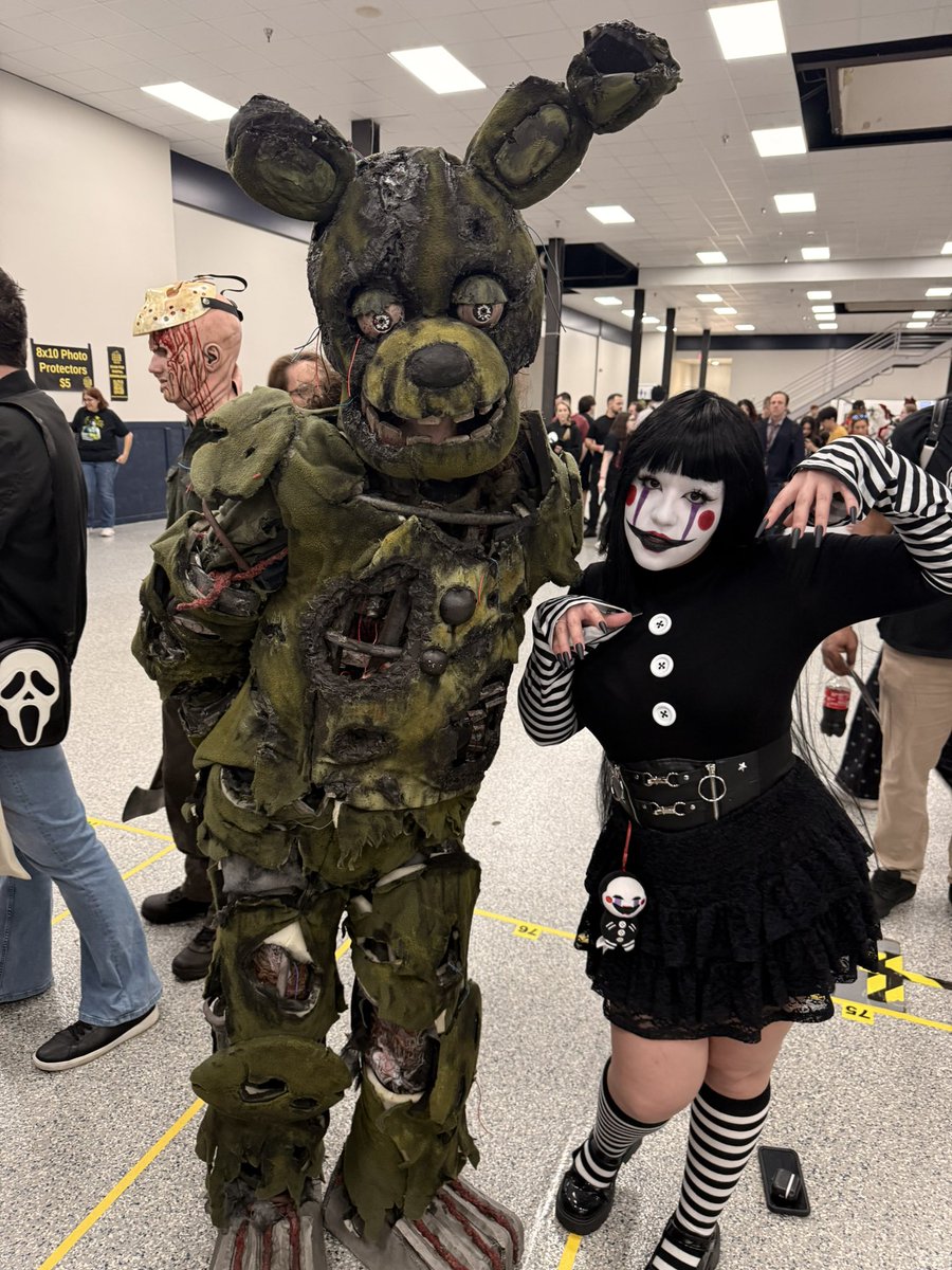 Goobertonin_'s tweet photo. Still cannot get over how much fun I had at #scaradise I cannot wait to do more conventions!! https://t.co/kB1W0NhptC