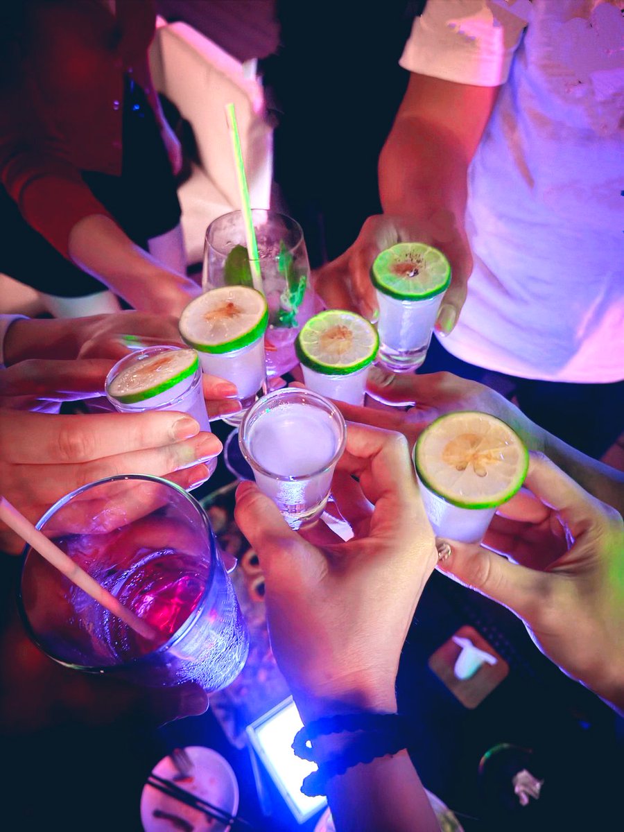 Weber and Yvonne tweet media