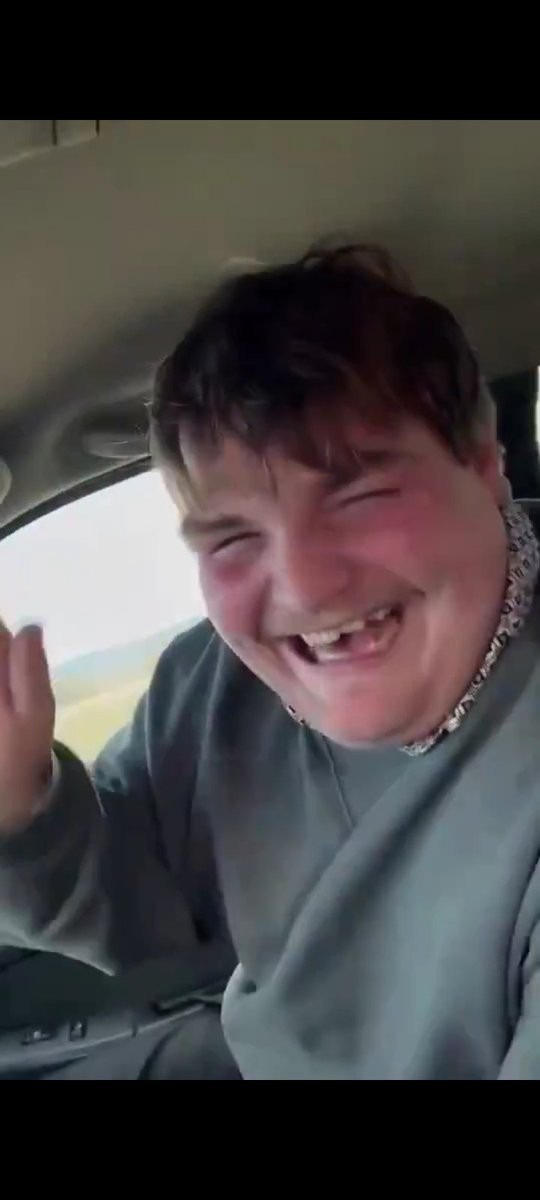 Mohamed Amine tweet media