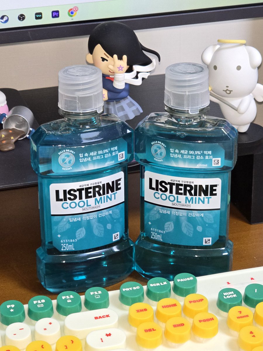 deeplovehalf's tweet photo. #광고 #RT이벤트
RT 5명 추첨해서 리스테린 쿨민트 마우스워시 250ml 드림

📎 https://t.co/8GmBld0b3X 

아갈똥내 없는 상쾌한 삶🌬🍃을 원하는 직장인(및 취준생및그냥쉬었음청년및학생및그냥트위터리안)들의 책상아래 필수템 #리스테린 을 #올영세일 특가로 39% 할인 한다함 (3/1~3/7) https://t.co/BqlHk5ArMW