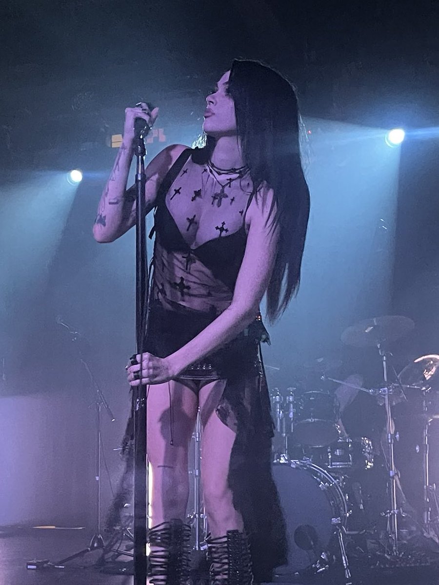 kat ⦮ ⦯ tweet media