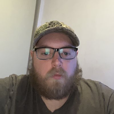 Sea33Irish's tweet photo. #NewProfilePic https://t.co/Dga1E6SlcW