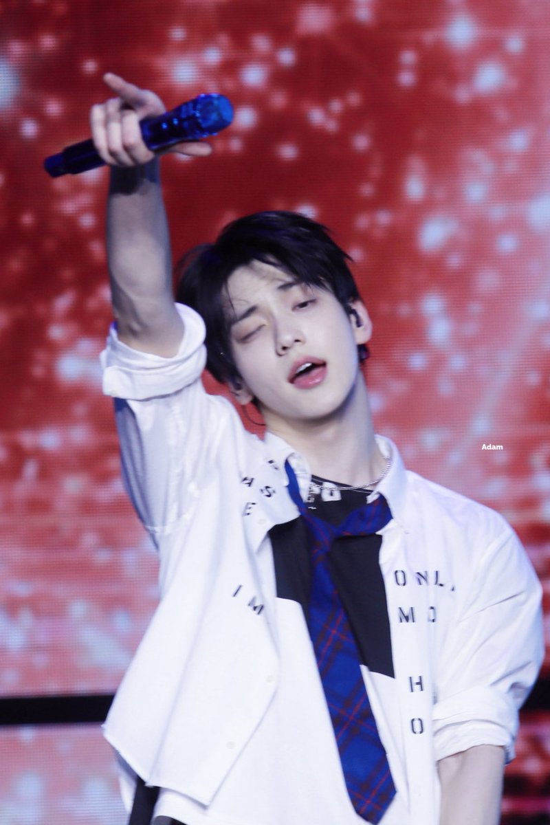 Adam_1205 tweet media