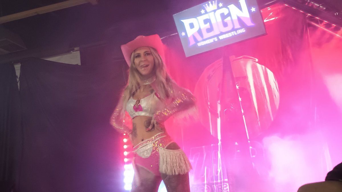 Cjellio aka Cody (without the neck tattoo) tweet media