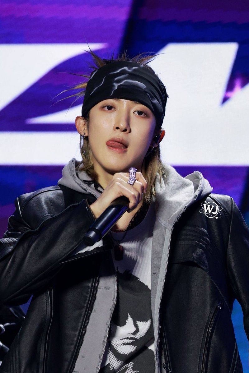 damn, i love cwk tomboy 😣